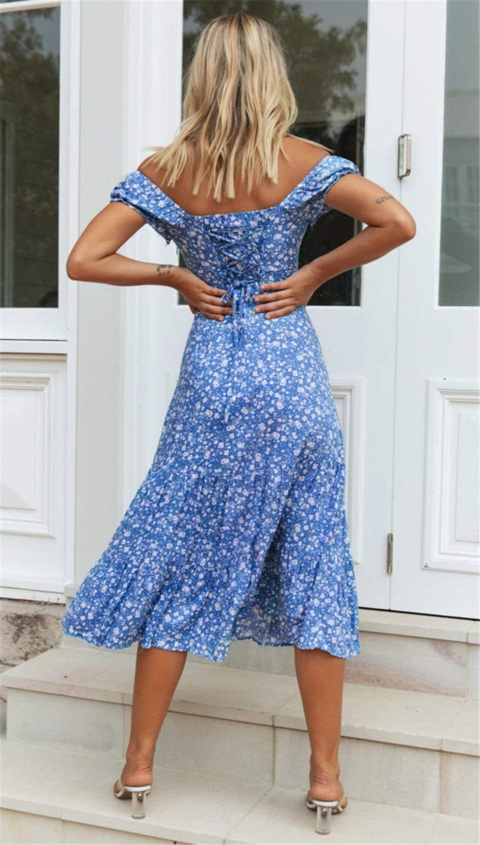 Robe à imprimé floral avec imprimé sur les épaules