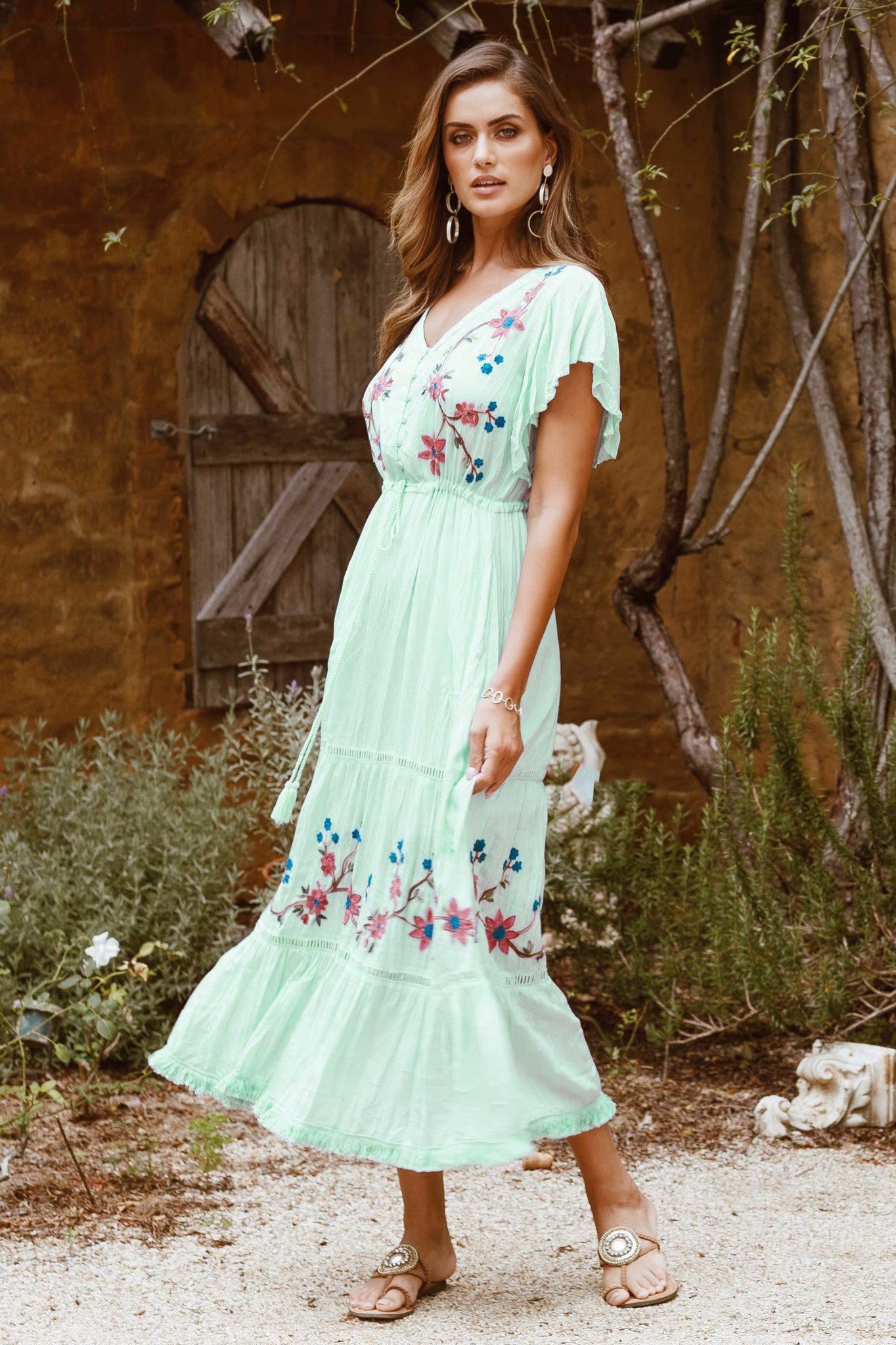 Robe de vacances d'été pour femmes, Niche élégante, fleur brodée exquise