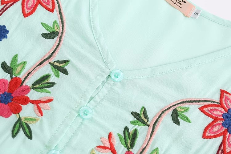 Robe de vacances d'été pour femmes, Niche élégante, fleur brodée exquise