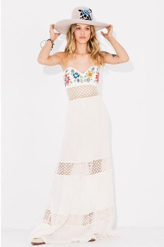 Women Summer Embroidered Strapless Dress