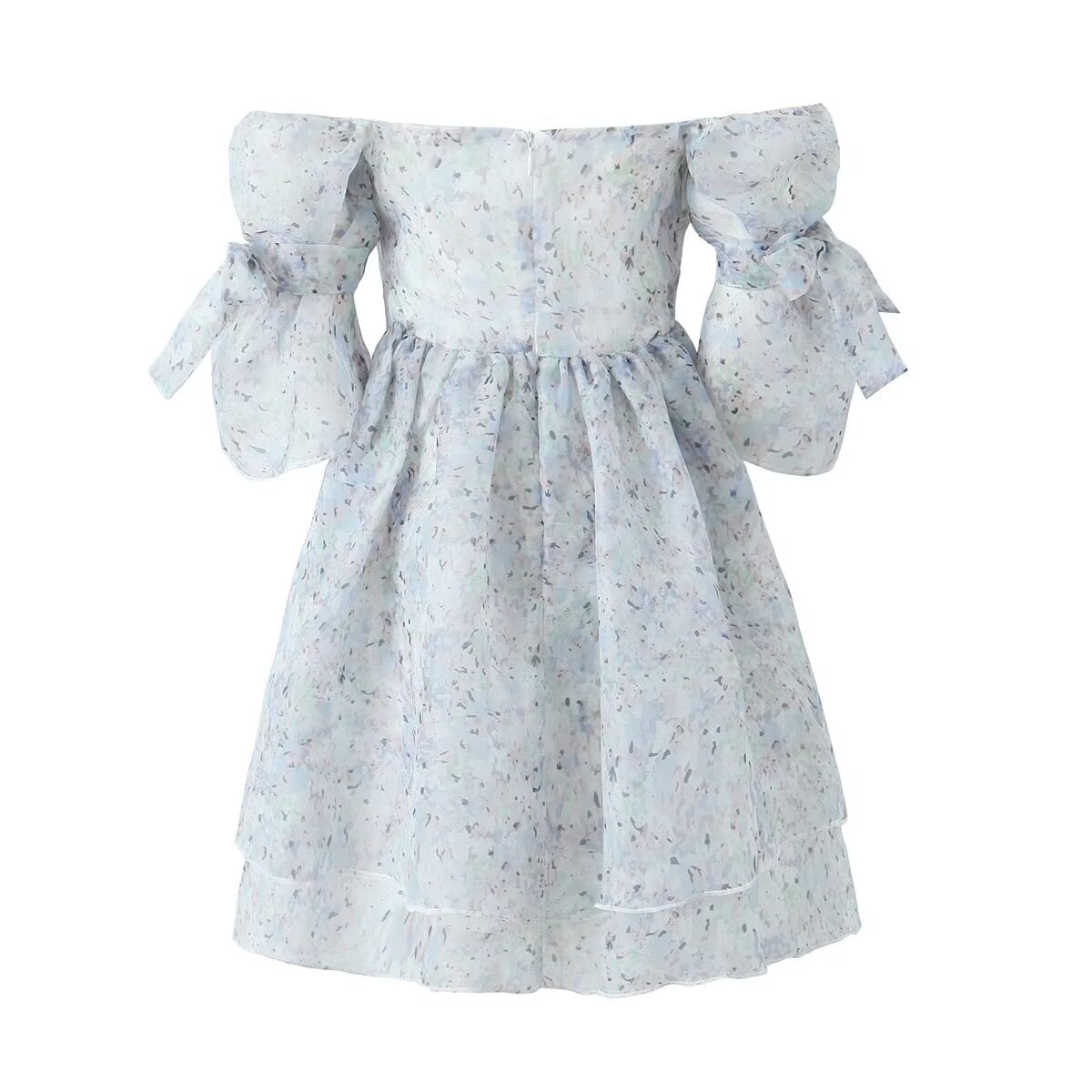 Robe de princesse sexy de niche française douce automne hiver robe à col dénudé et manches bouffantes