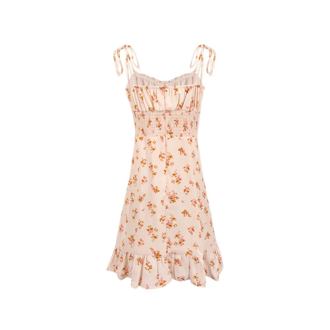 Robe à bretelles à petites fleurs beige romantique vintage pour fille au début du printemps