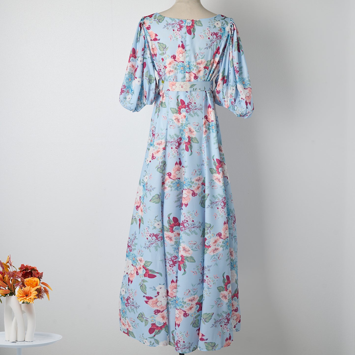 Robe de vacances élégante à col en V et manches bouffantes, imprimée, taille serrée, grande taille, style trapèze, printemps été