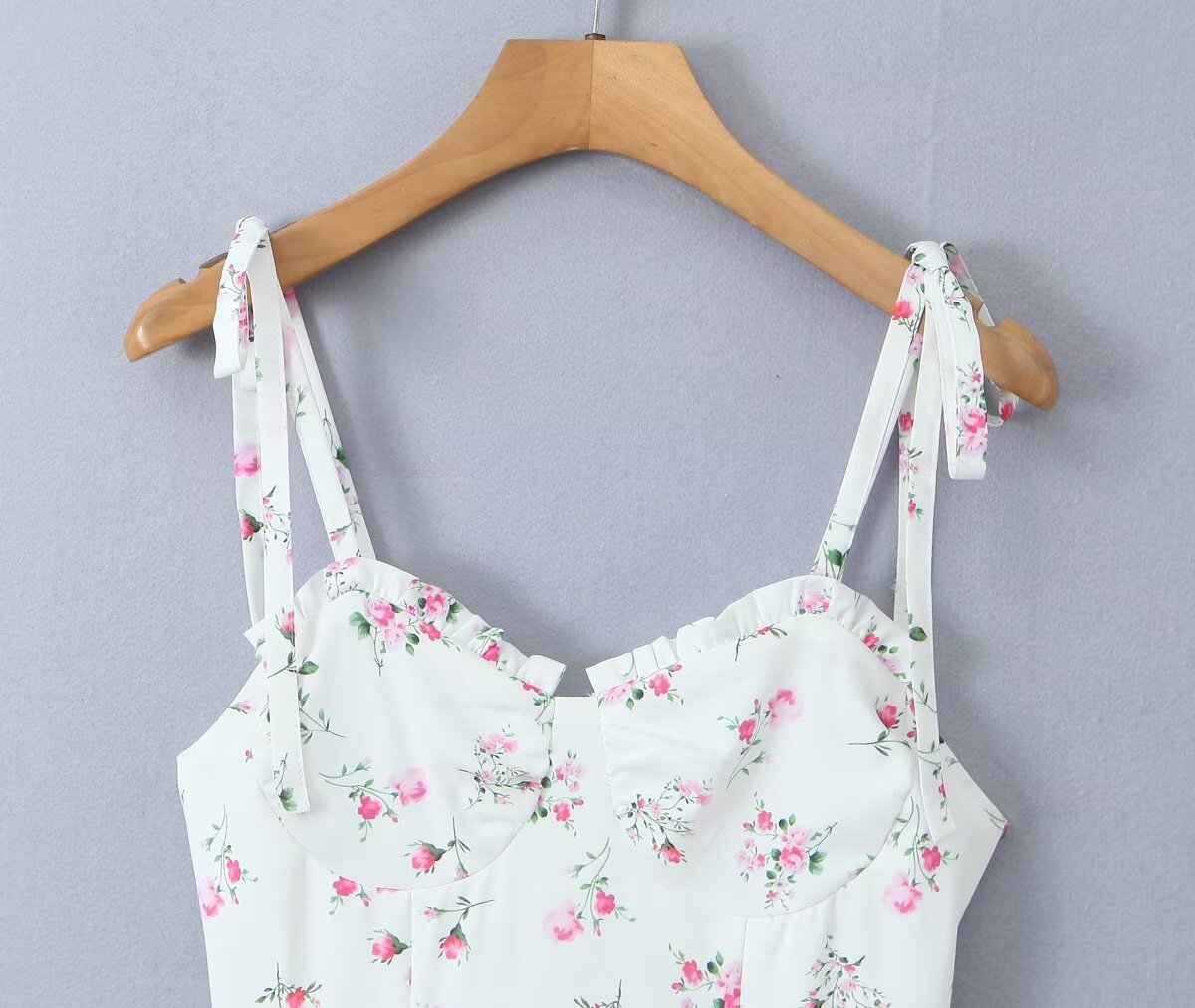 Vestido de tirantes con estampado floral blanco para mujer, vestido sexy de verano con cintura pura, ajustado y favorecedor de figura