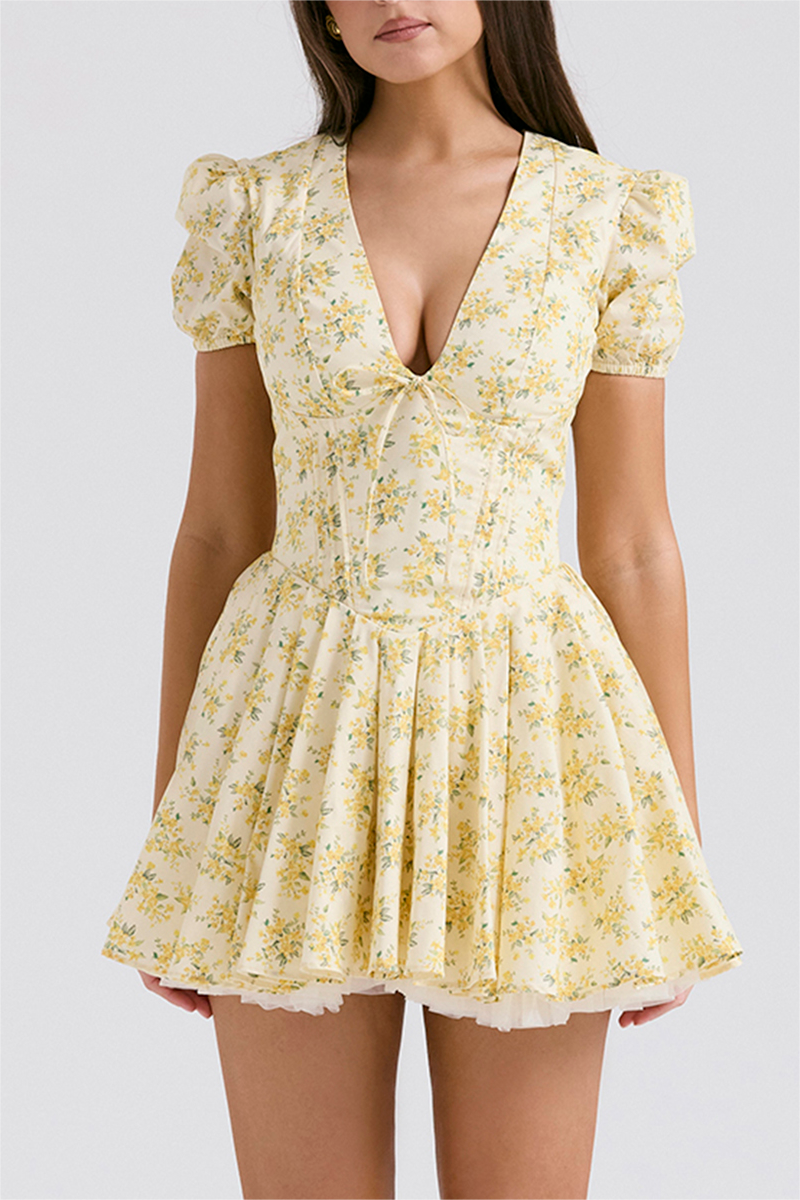 Robe d'été jaune douce à col en V et manches bouffantes pour femme, coupe A amincissante, taille basse