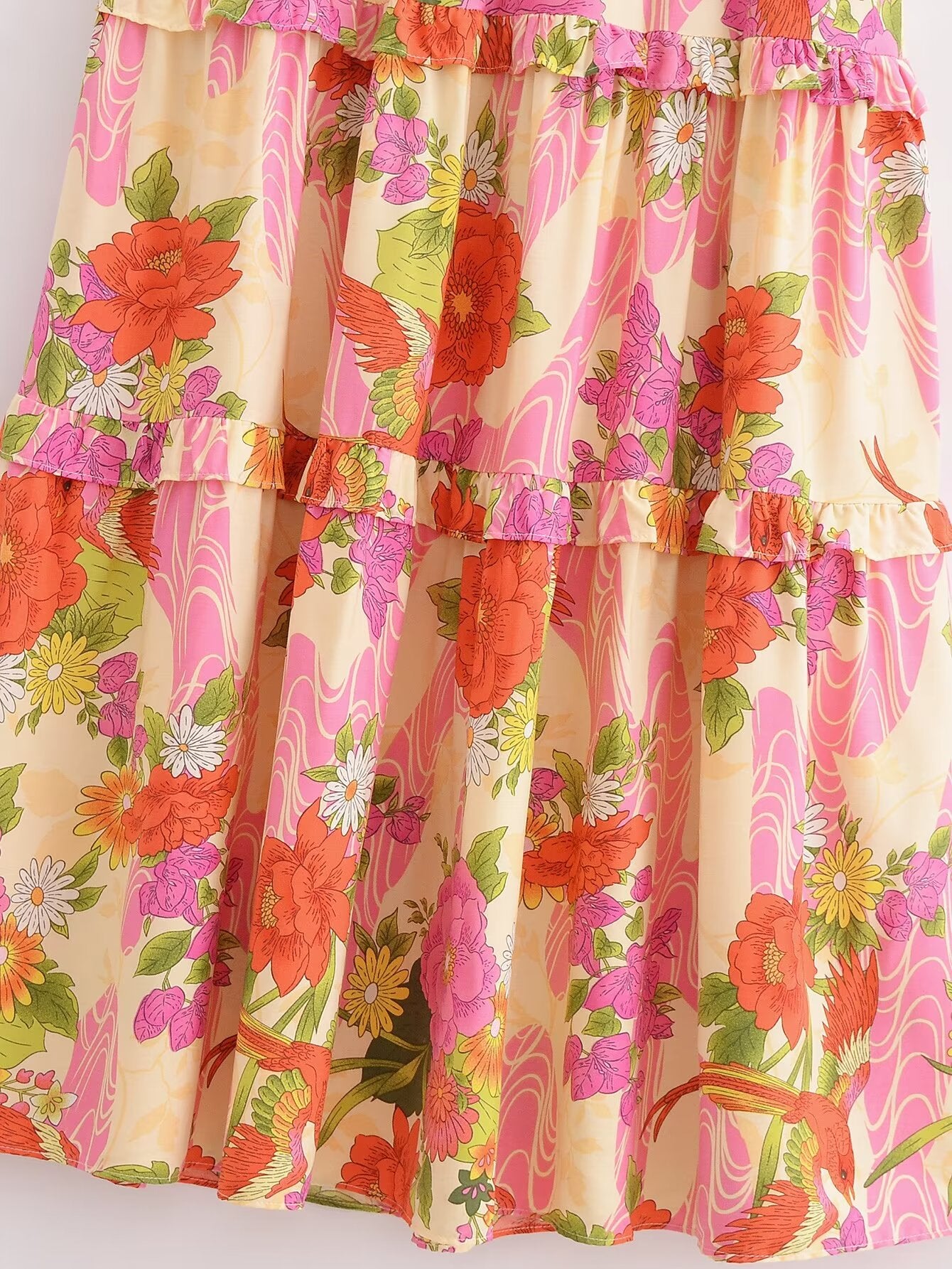 Vestido de pastel de manga corta floral de rayón de primavera para mujer