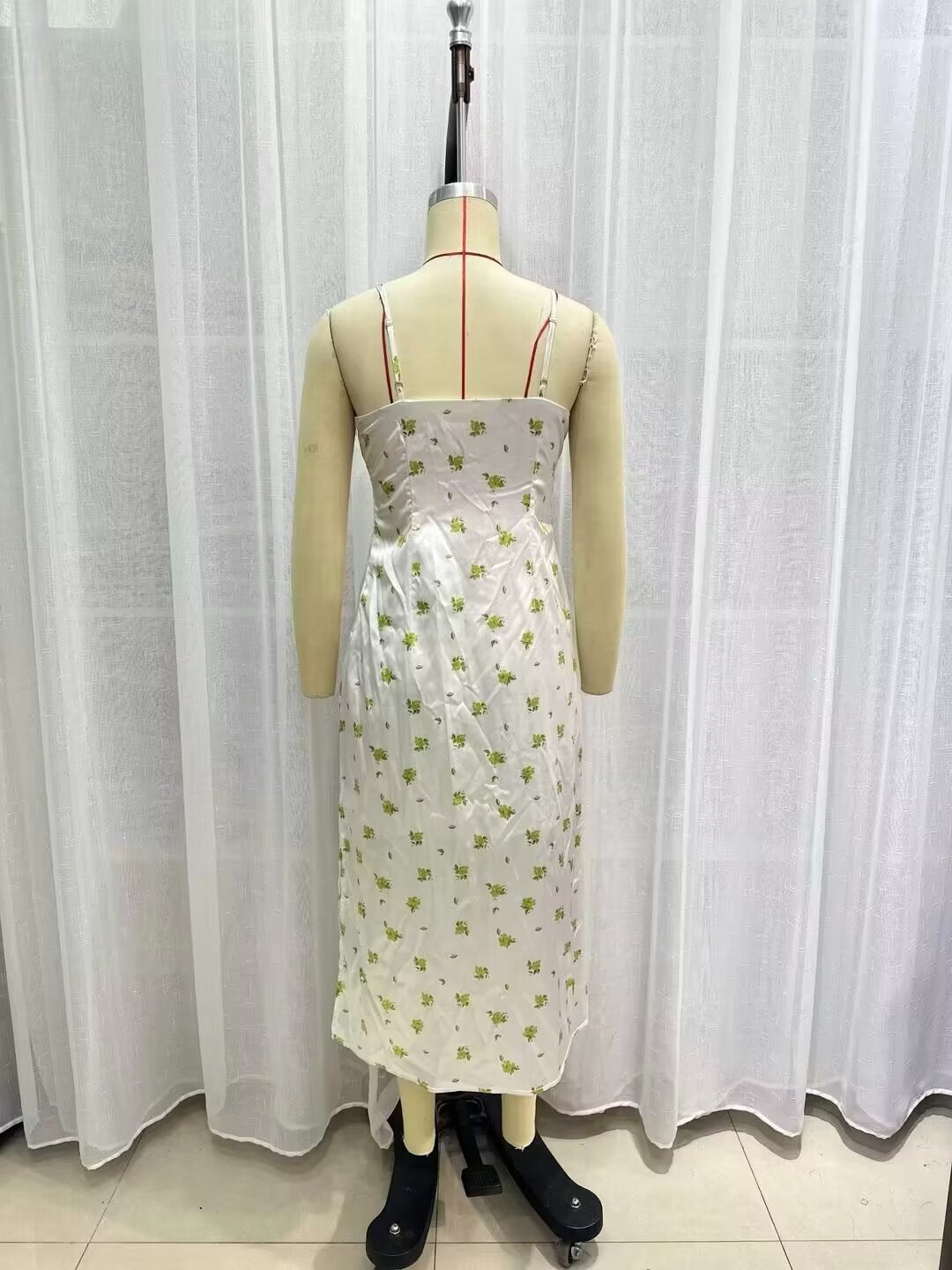 Vestido lencero con estampado simple e informal de ropa de verano para mujer