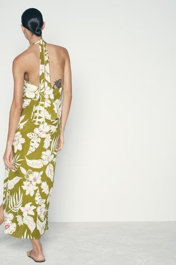 Vestido de mujer con estampado floral y mezcla de lino