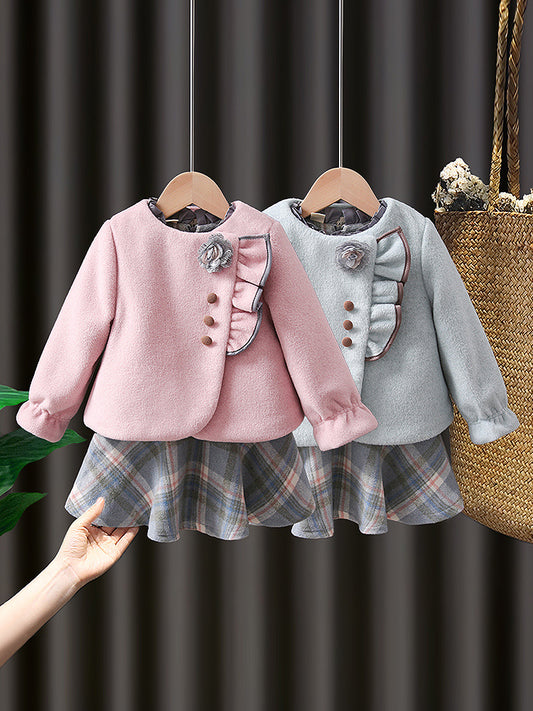 Children's autumn and winter dresses