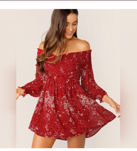 Small floral word shoulder dress