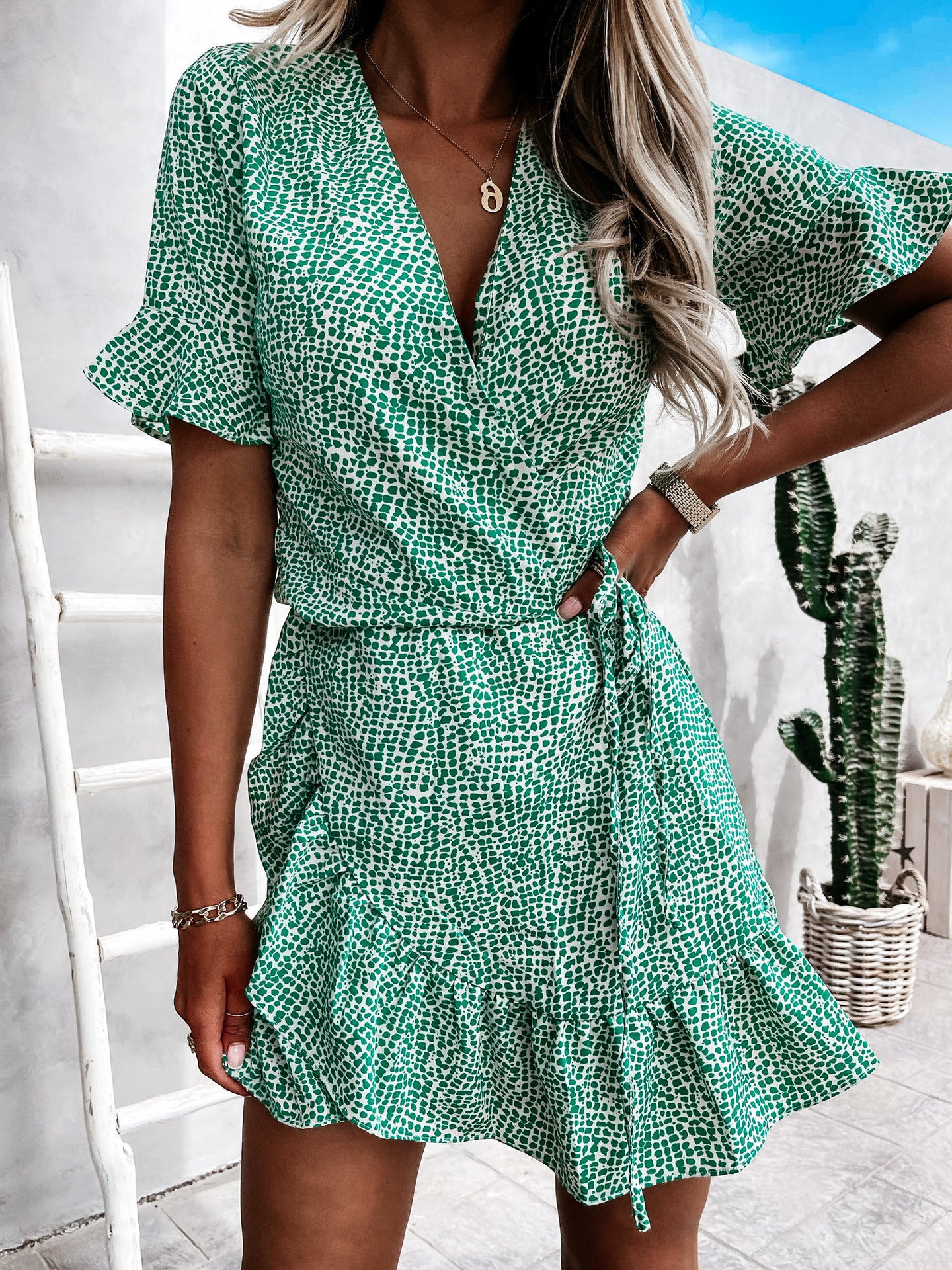 V-neck Lace Chiffon Floral Dress