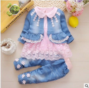 Costume de printemps en jean pour fille