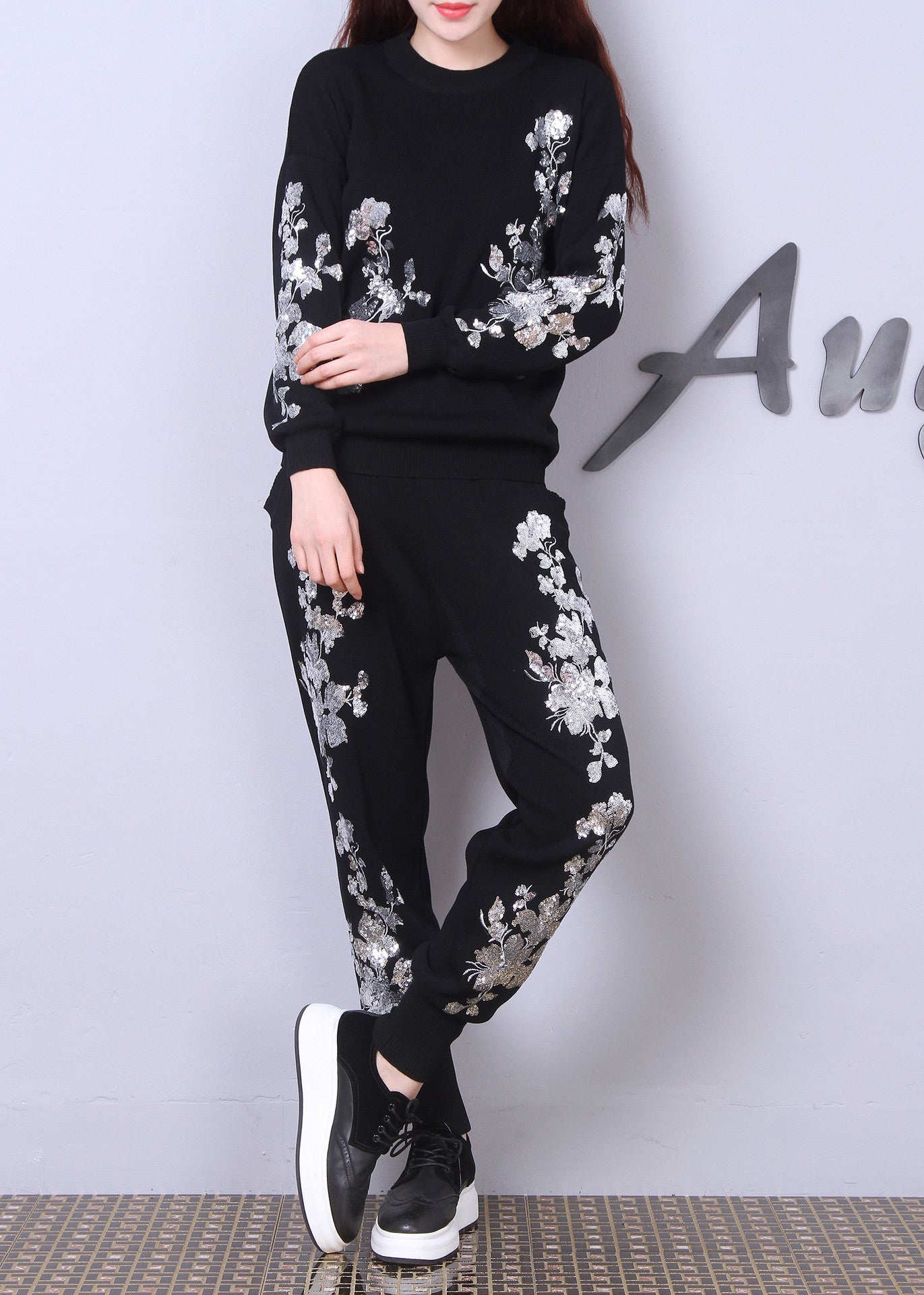 Heavy Embroidery Sequins Embroidered Leaves Knitted Sweater Suit Two-piece Set