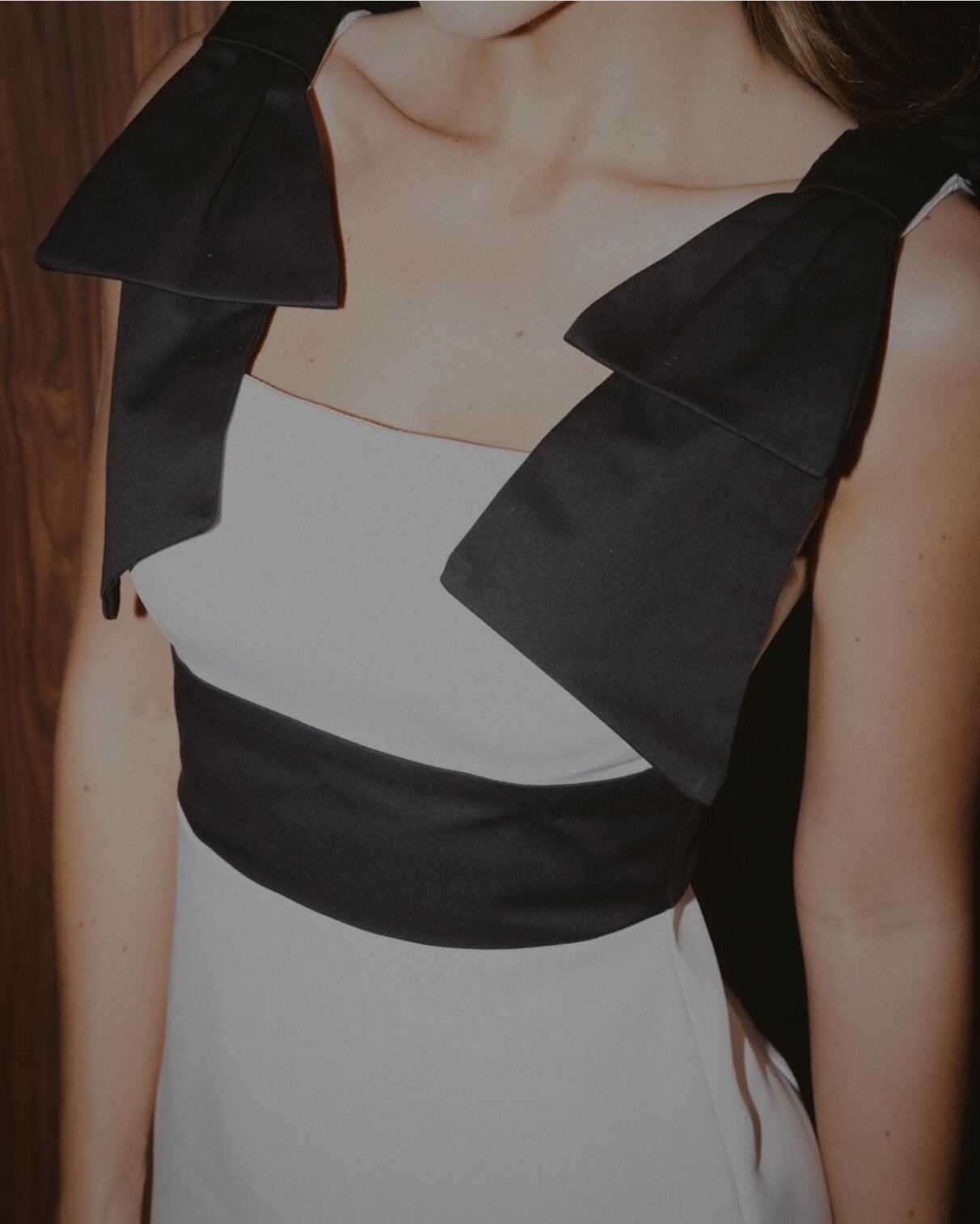 Black And White Color Matching Sleeveless Bow Shoulder Dress