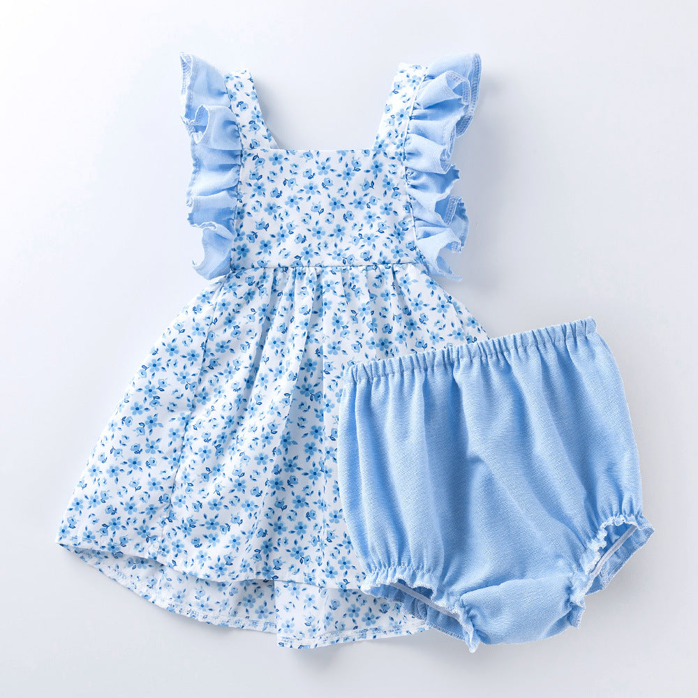 Traje infantil con vestido floral de moda