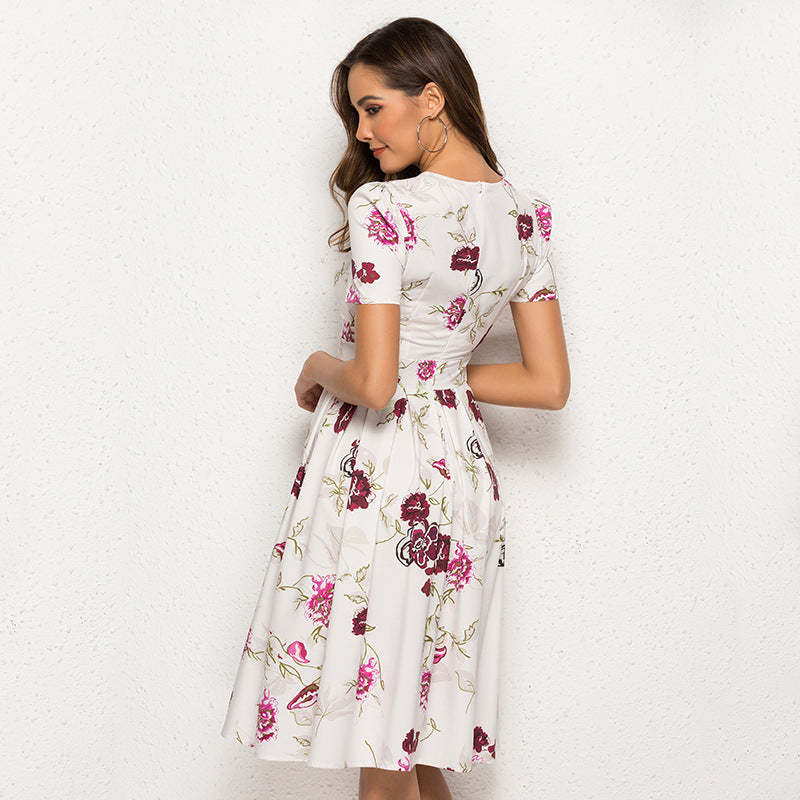 Robe décontractée à manches courtes et imprimé floral