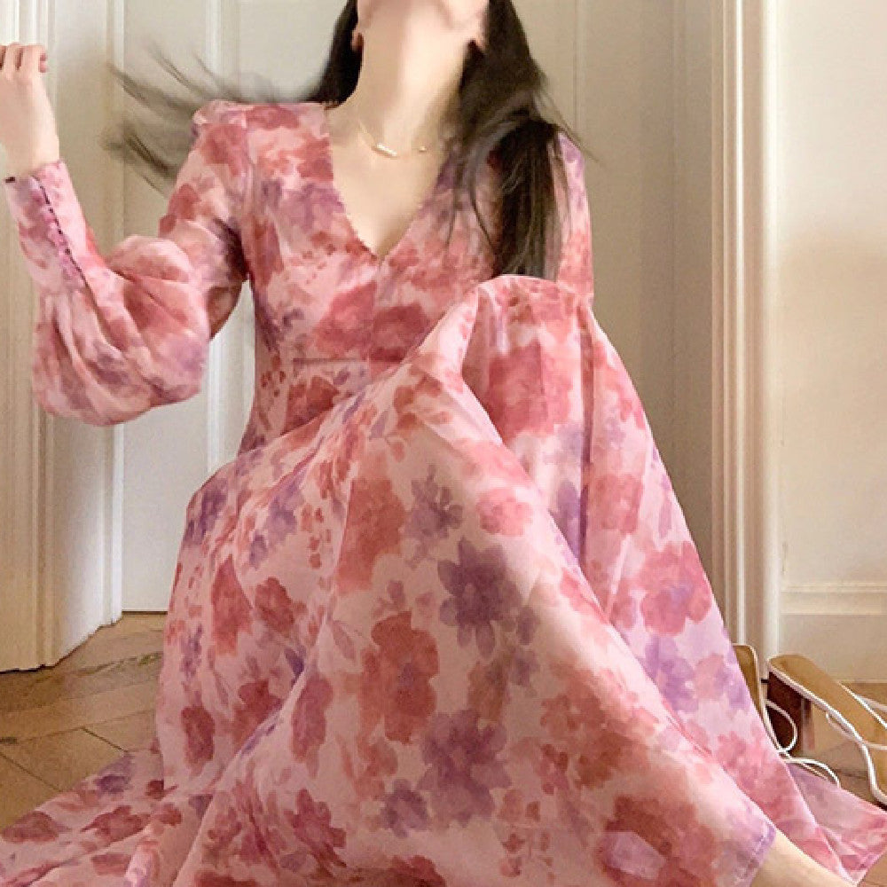 Robe fleurie en mousseline de soie à la mode pour femmes