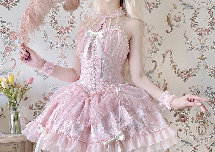 Robe licou lolita poupée gothique foncée