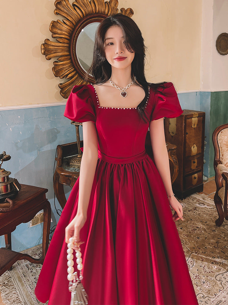 Robe en satin rouge vin d'hiver, fiançailles quotidiennes, princesse française en fuite