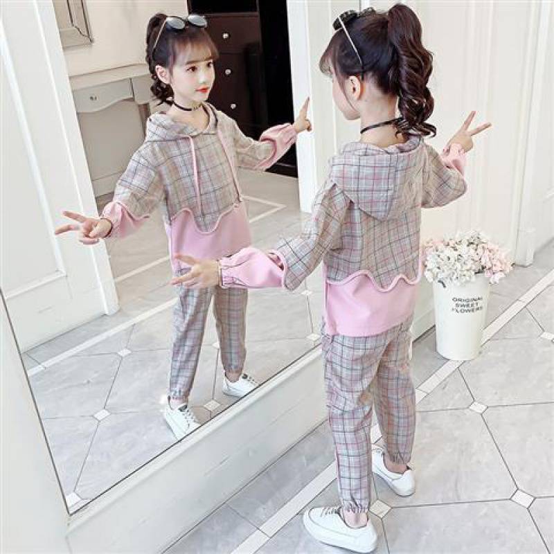 Fashionable Children's Plaid Sports And Leisure Suit