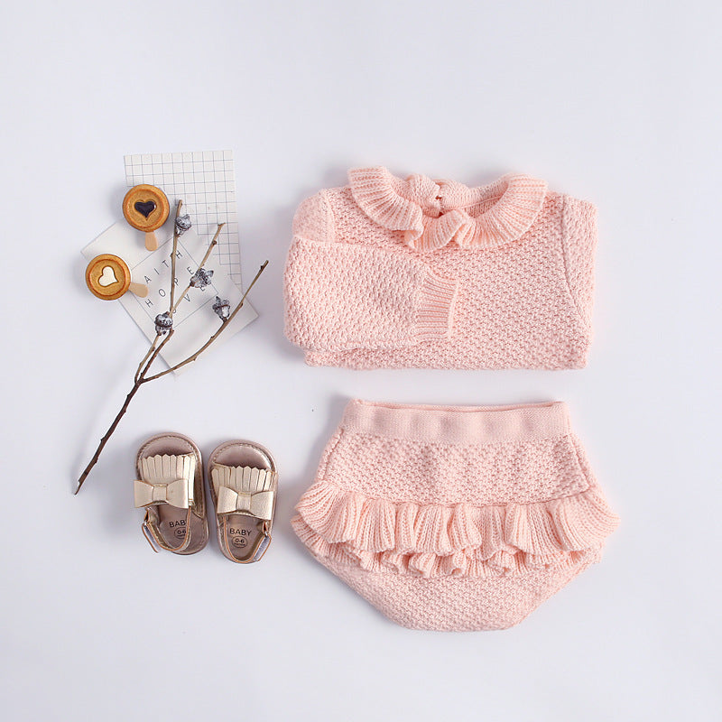 Two-piece baby ruffle shorts long sleeve top