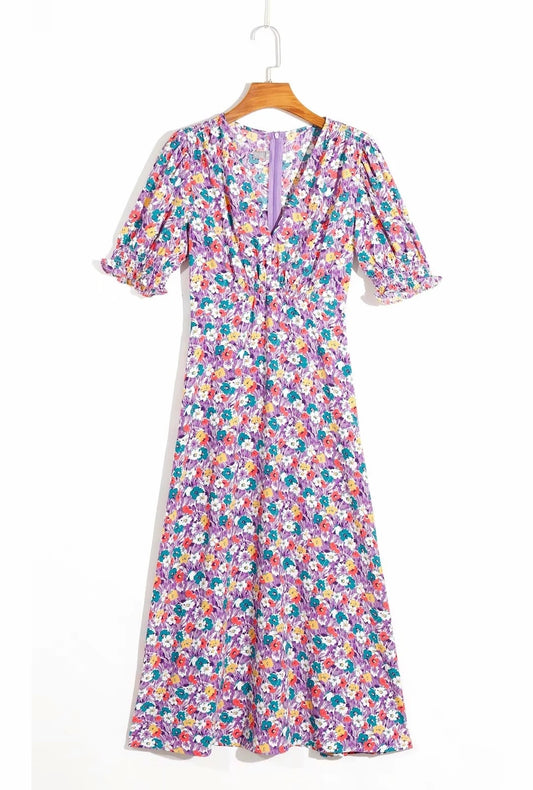 Robe à imprimé floral à taille fine