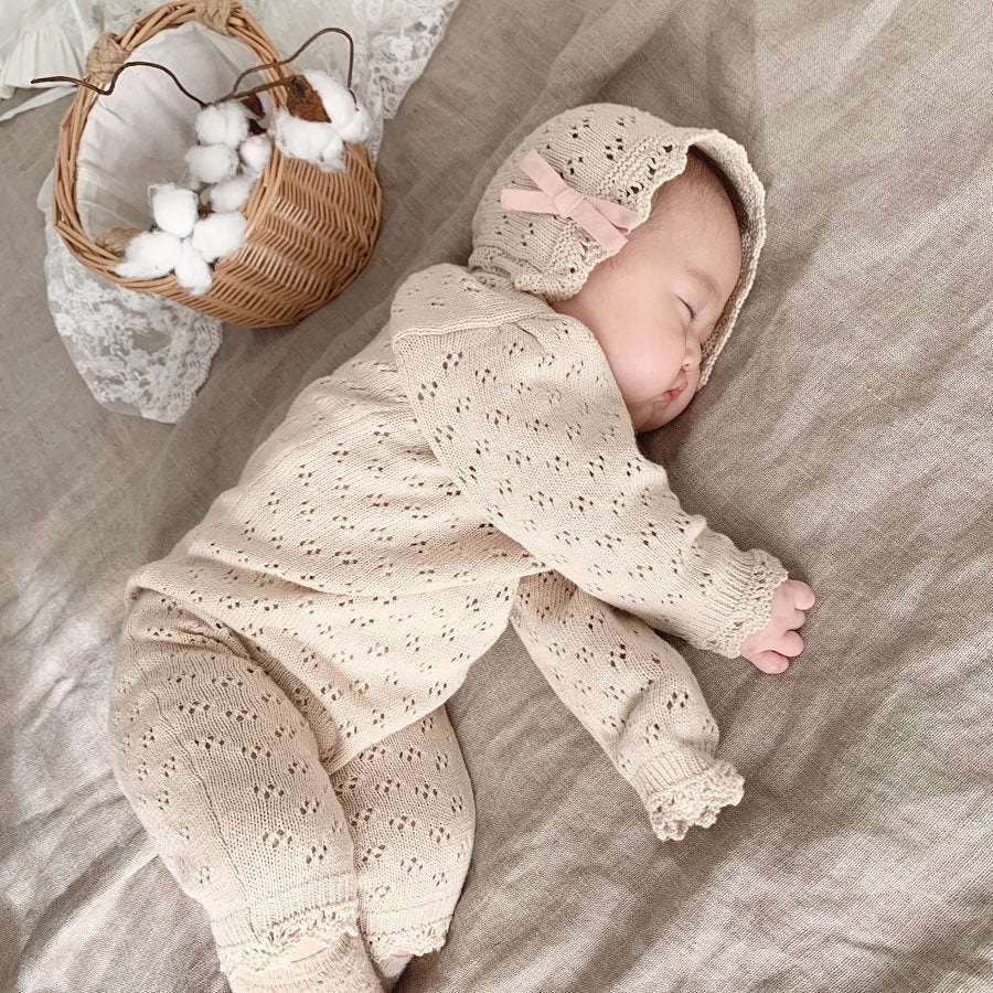 Knitted Hollow Jumpsuit Baby Girl Lace Long-sleeved Romper With Hat