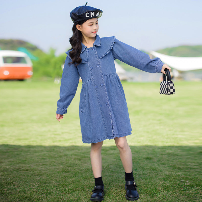 Robe de princesse à la mode pour garçon d'âge moyen à manches longues de style universitaire