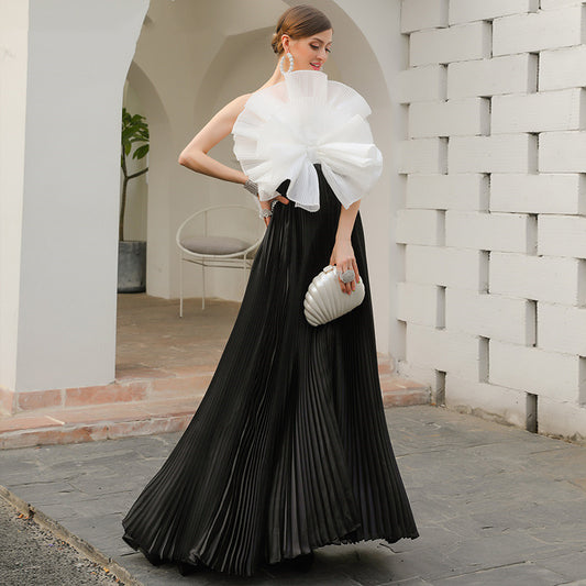 Vestido con dobladillo de flores hecho a mano, doblado, prensado, blanco y negro, a la moda para mujer