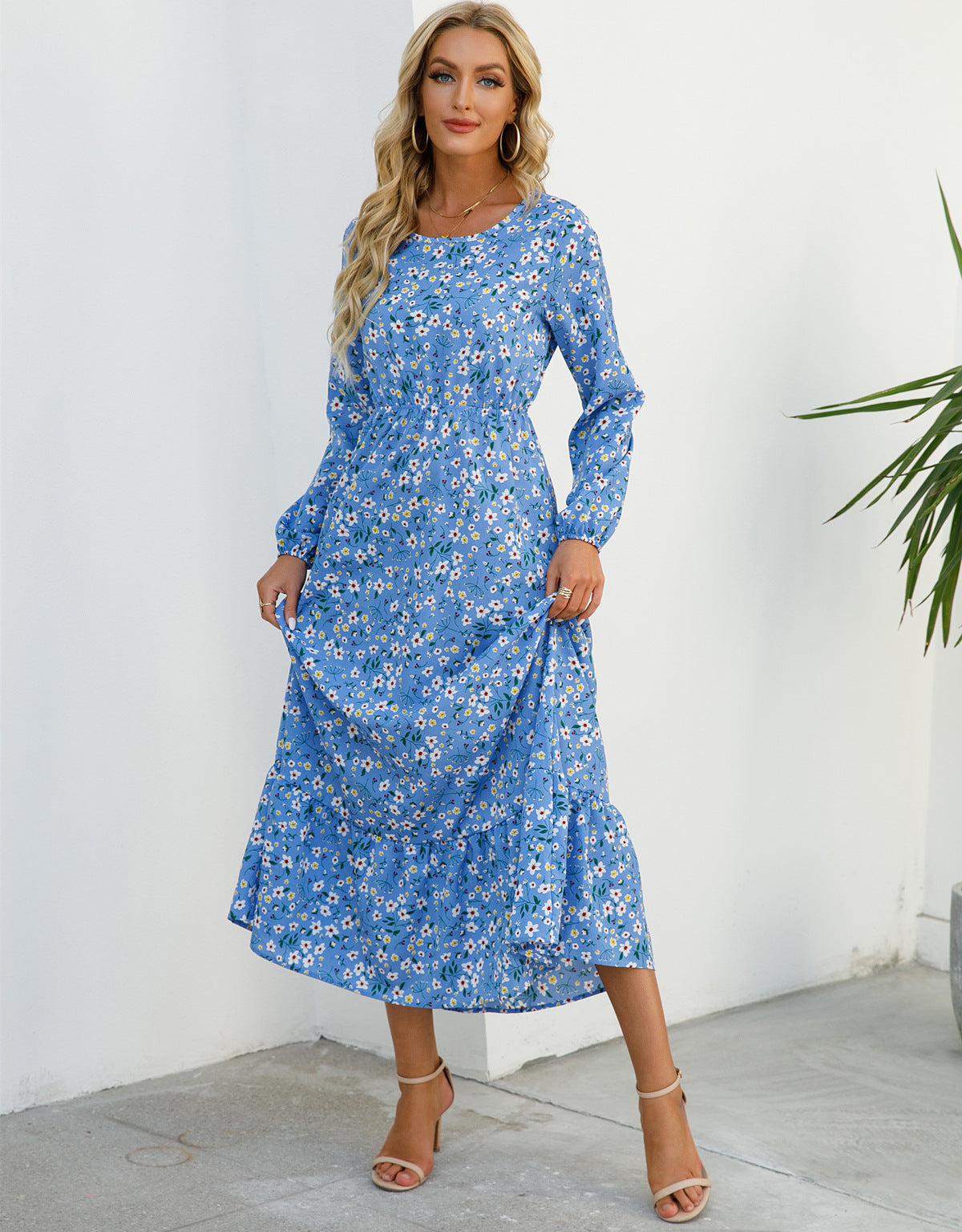 Robe florale à col rond gracieuse et à la mode pour femmes