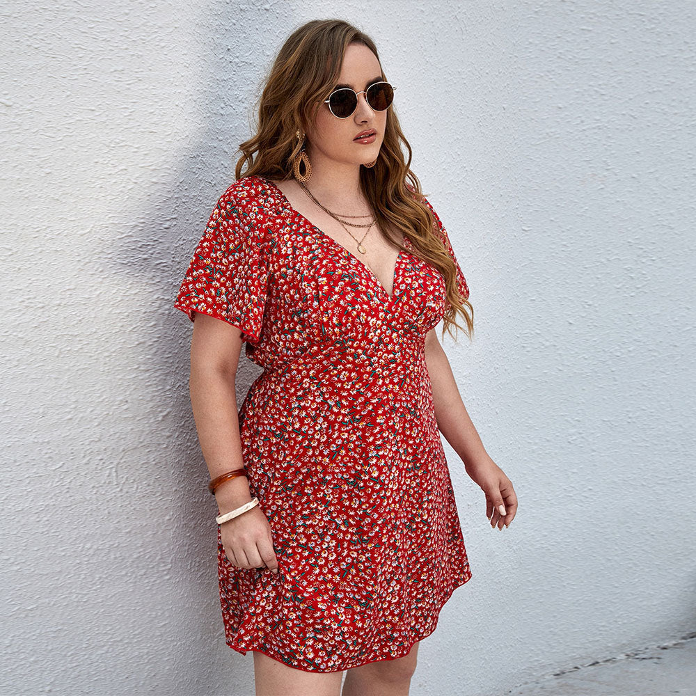 Vestido de ocio con cuello en V y flores pequeñas para vacaciones en la playa