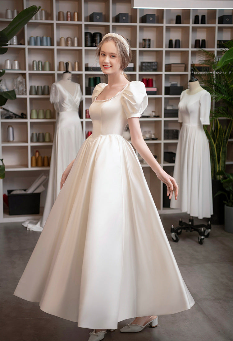 Women's Graceful And Fashionable French Satin Light Wedding Dress