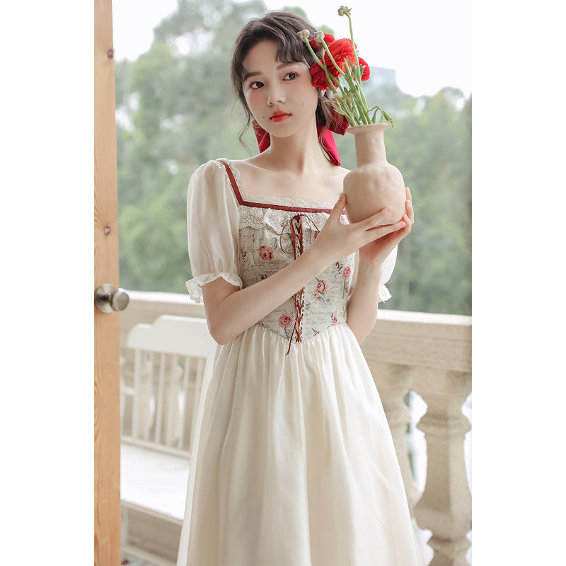 Robe à fleurs fragmentées de style doux au lait doux