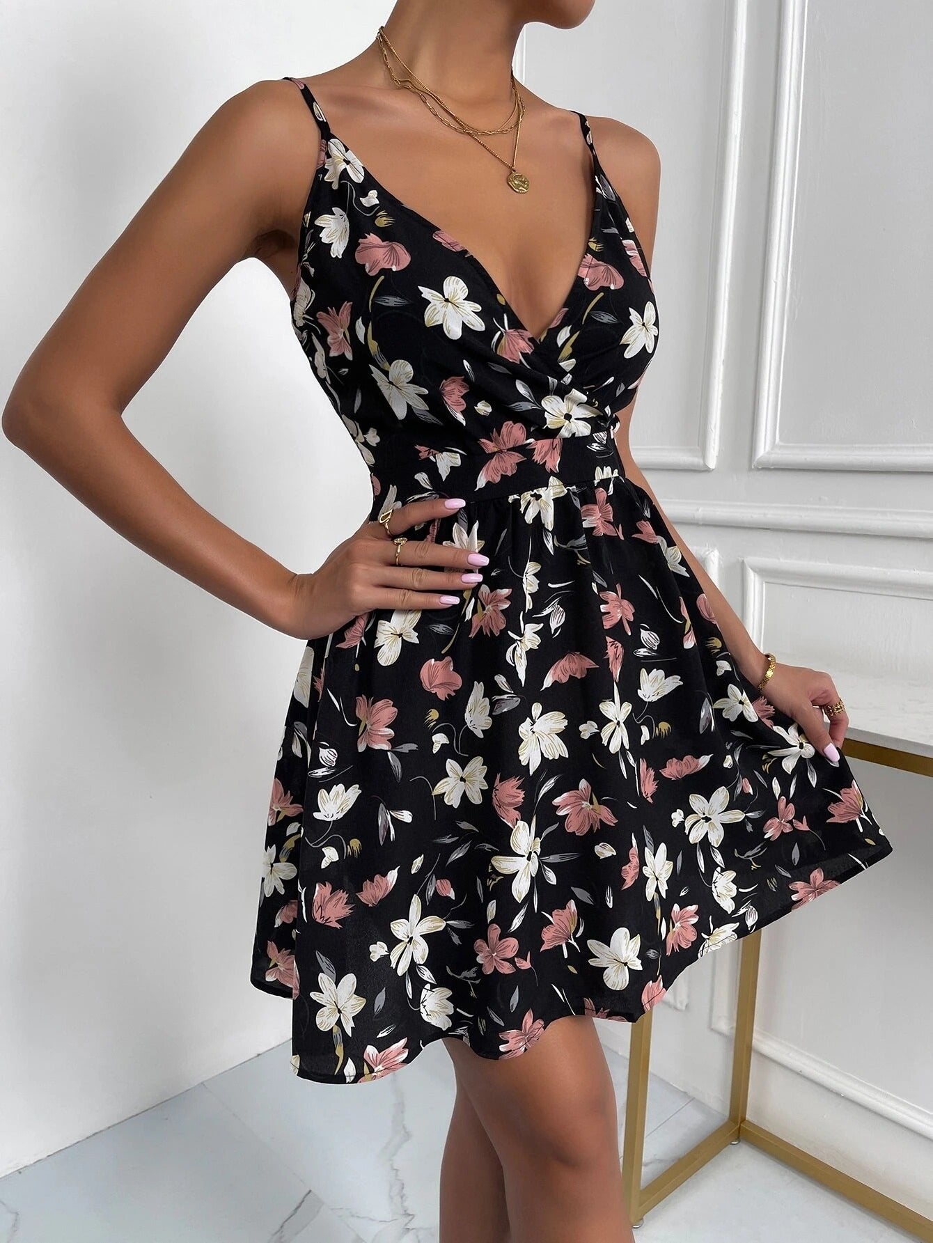 Robe à bretelles vintage florale française pour femmes