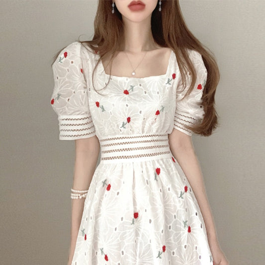 French First Love Sweet Salt Square Collar Embroidery Floral Mid-length Dress