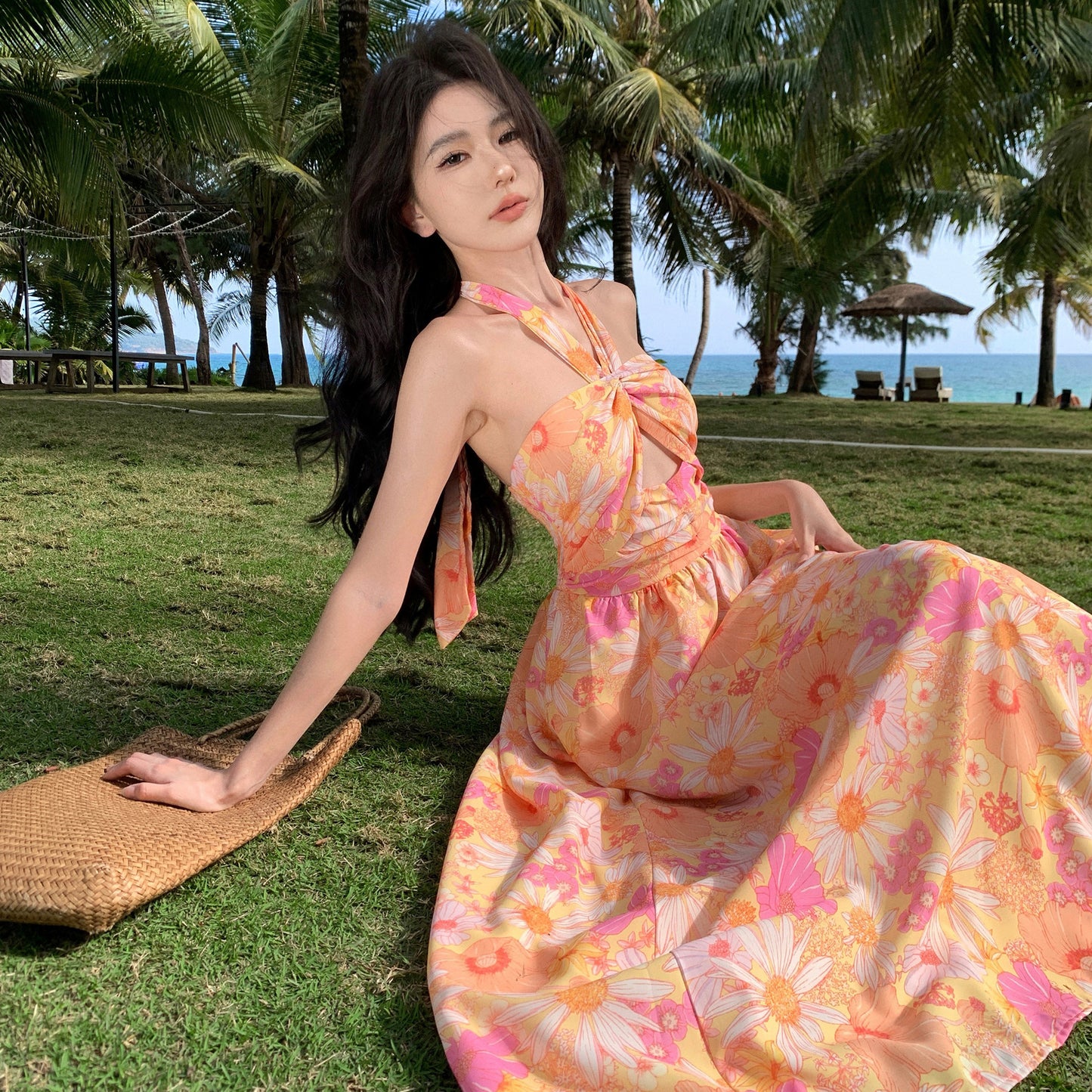 Robe de plage en bord de mer, haut tubulaire dos nu à fleurs en mousseline de soie