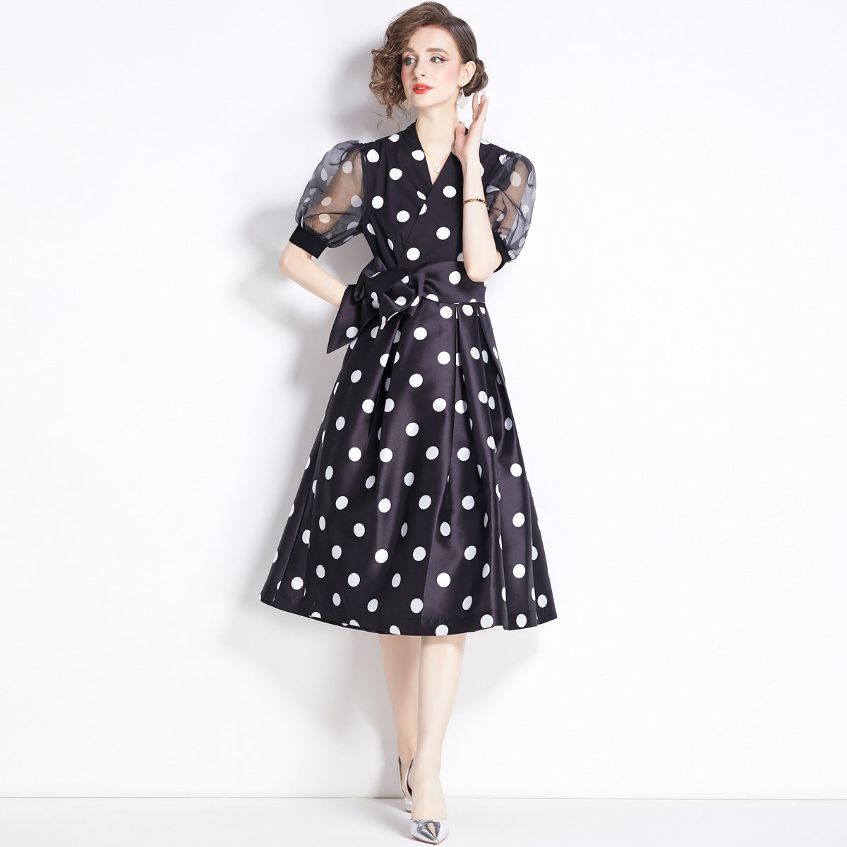 Robe française à pois, taille ajustée, jupe longue 1 sens