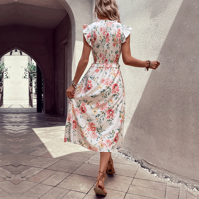 Vestido blanco sin mangas con volantes y estampado de verano para mujer