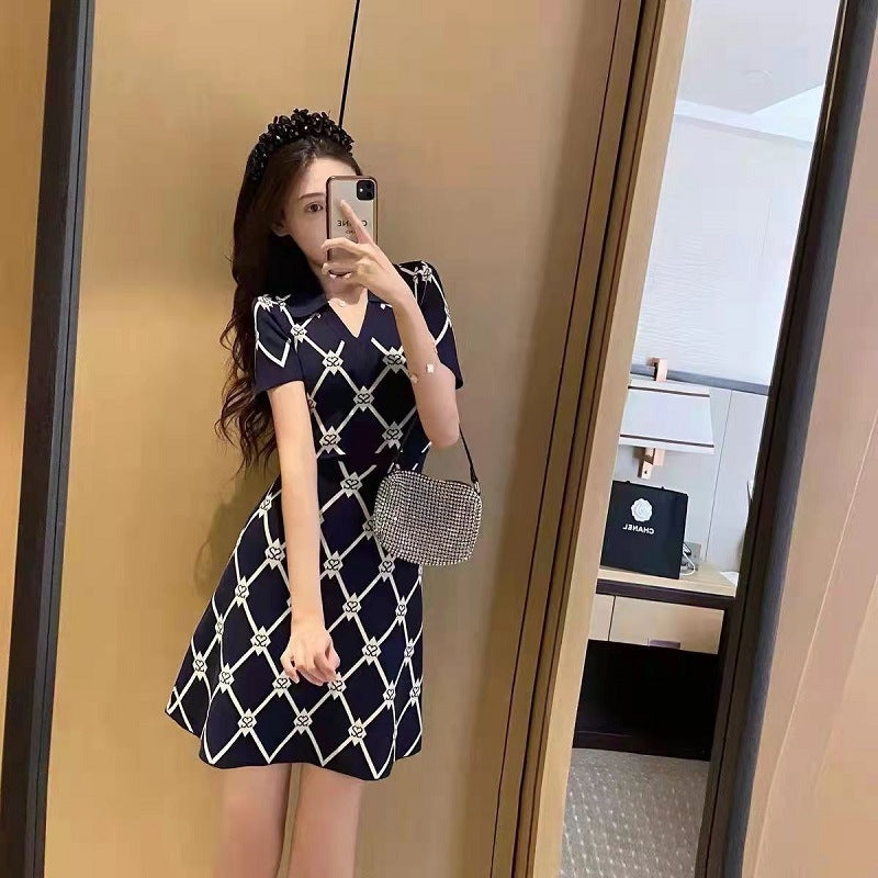 Letter Diamond Plaid Knitted Dress Women's V-neck Short Sleeve A- Line Skirt