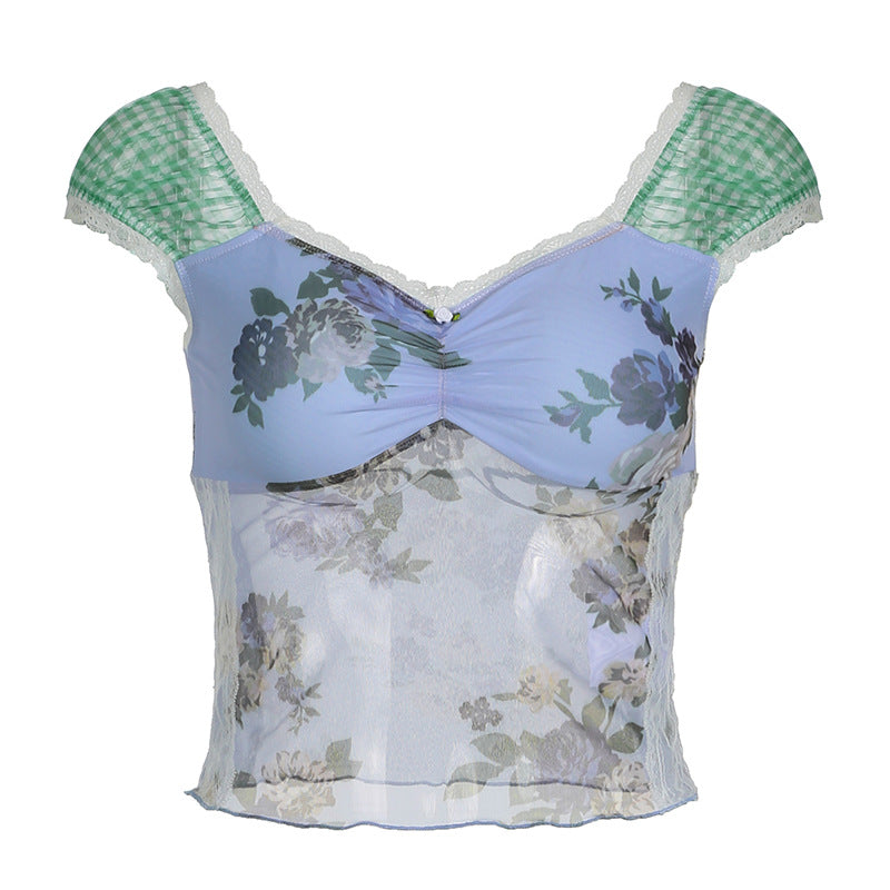 Blusa corta de malla estampada con estampado floral de cuadros escoceses y encaje dulce, plisada, corte entallado y manga corta