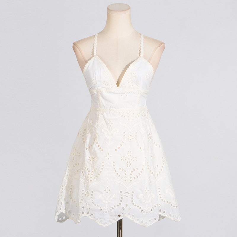 Robe courte d'été à bretelles et col en V pour femme, dos nu, taille haute, broderie