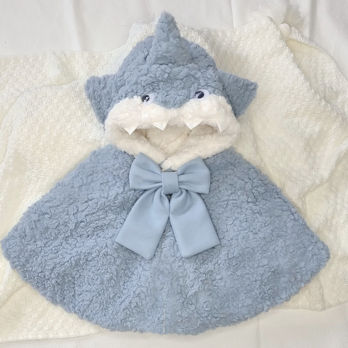 Baby Shark Blanket Boys' Double Layer Thickened Cape Fleece-lined Three-dimensional Baby's Clothes