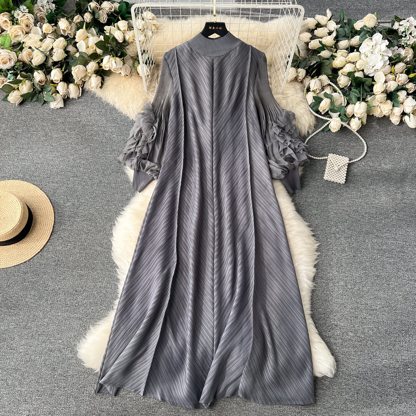 Lightly Mature Three-dimensional Flower Loose Slimming Draping Effect Age-reducing Dress