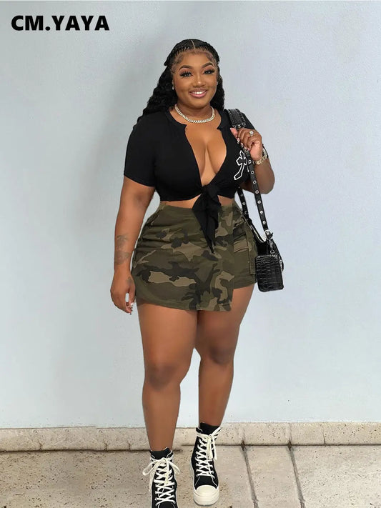 CM.YAYA Grande Taille Femmes Camouflage Drapé Taille Shorts Jupes 2023 Mode Été Streetwear INS Courbe Mini Jupe