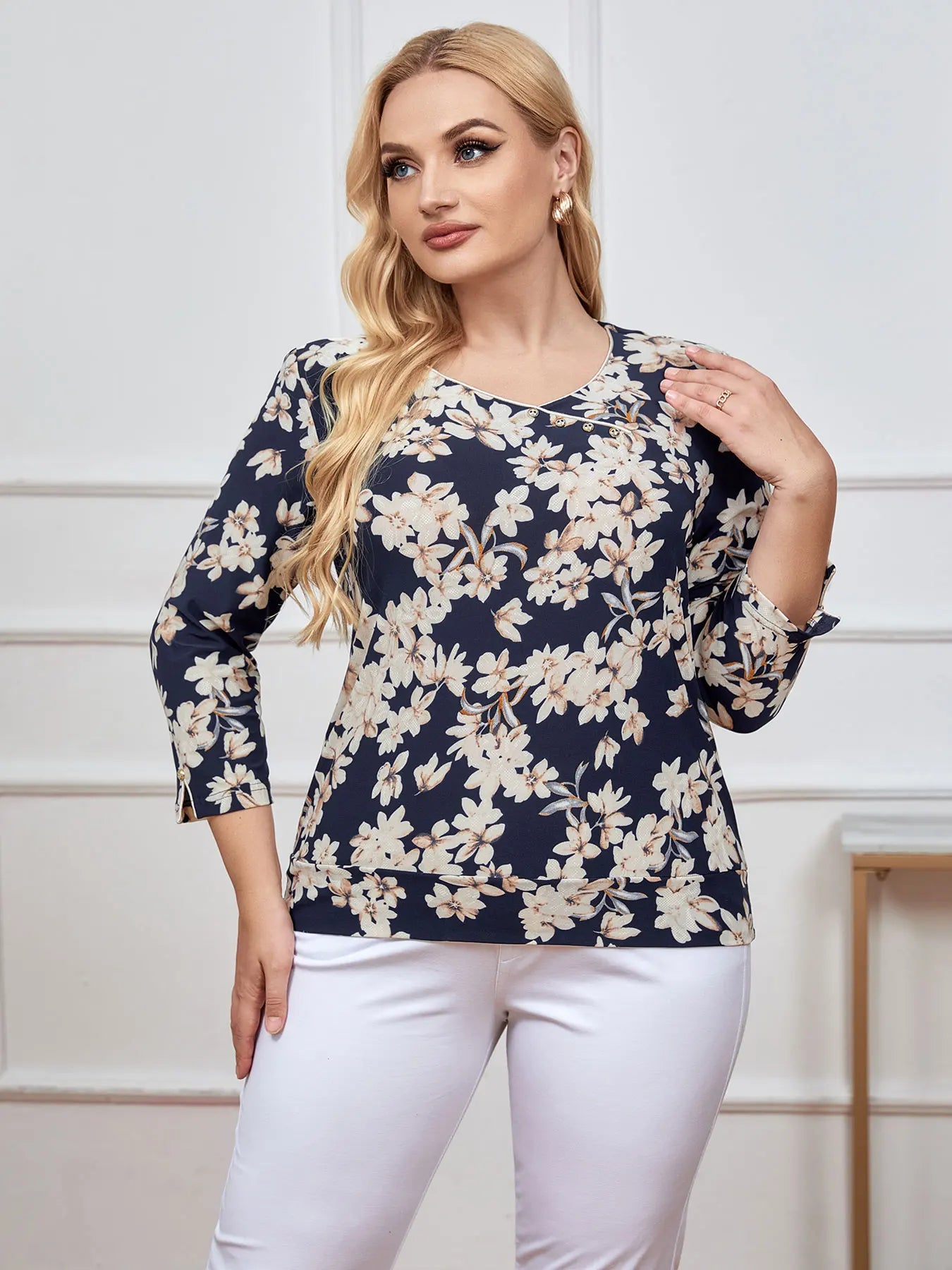 Women's Plus Size Top Spring Fashion Elegant Top Suitable for Round Women's Cotton Casual Top