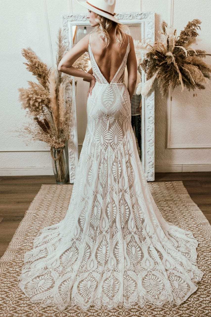 Robe De mariée bohème col en V dentelle Boho bretelles Spaghetti dos nu plage robes De mariée Vestido De Novia Roycebridal