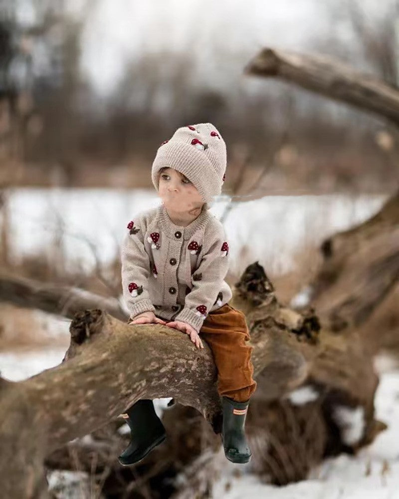 Cardigan tricoté en forme de champignon brodé à la main pour enfants