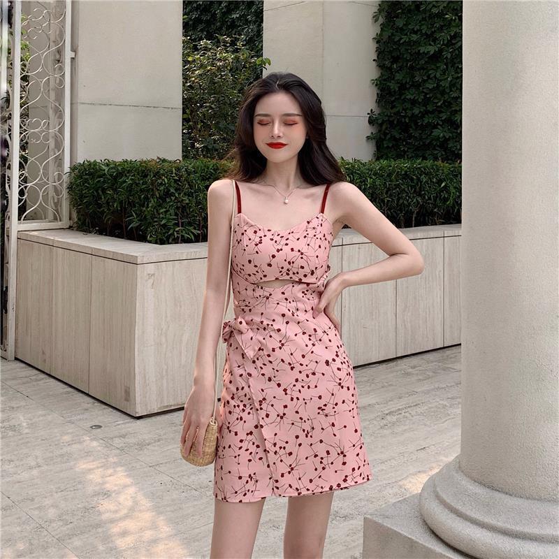 Temperament Woman Fairy Floral Sling Dress