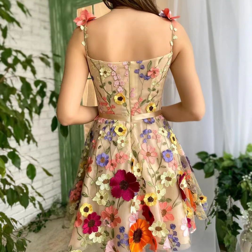 Three-dimensional Flower Embroidered Sheath Dress