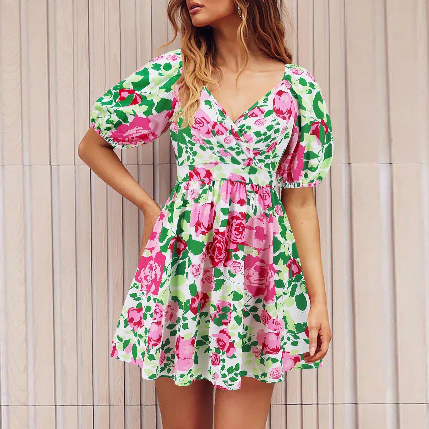 Robe courte à manches lanternes et col en v pour femmes, imprimé floral, vêtements de plage, vacances d'été, Y2K, à la mode, Y2K